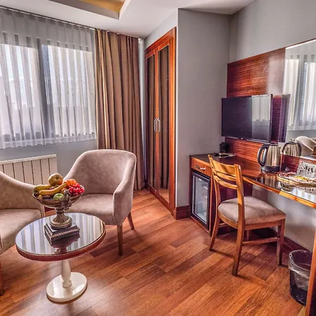 Hotel Grand Star Premium 4*