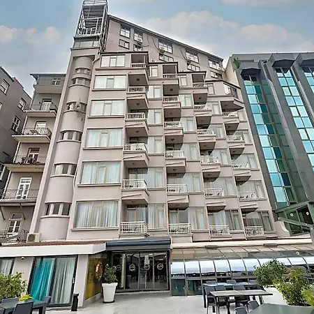 Hotel Grand Star Premium 4*