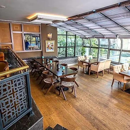 Hotel Grand Star Premium 4*