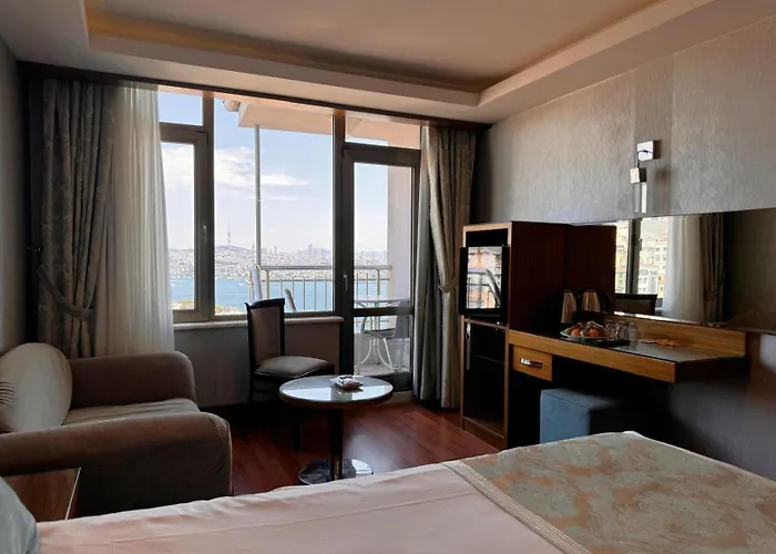 Hotell Grand Star Premium