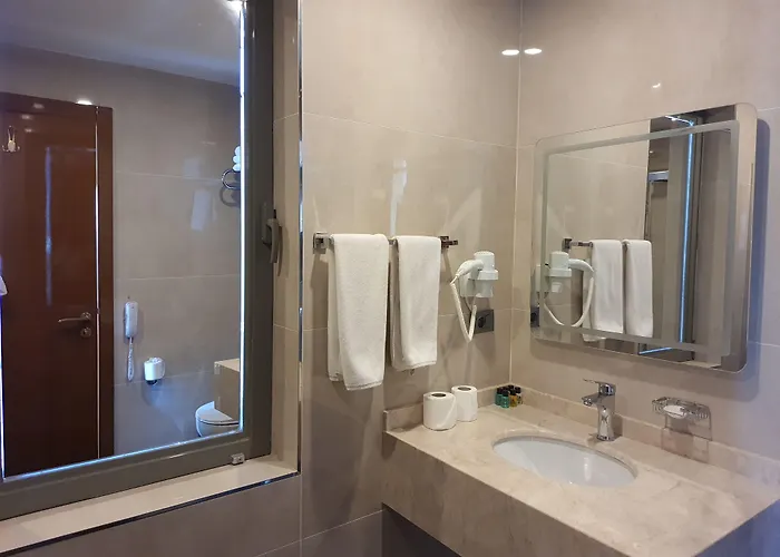 Hotell Grand Star Premium