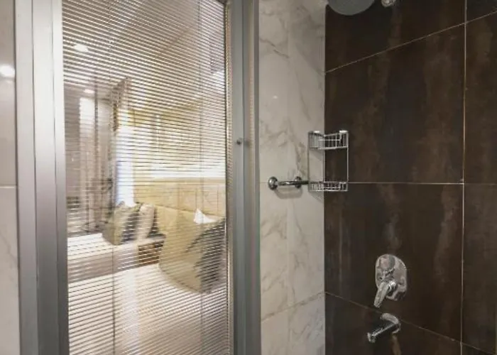 Grand Star Premium Hotell 4*