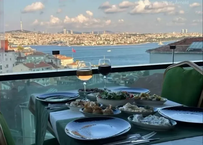 Hotell Grand Star Premium 4*