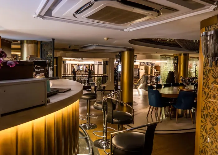 Grand Star Premium Hotell 4*