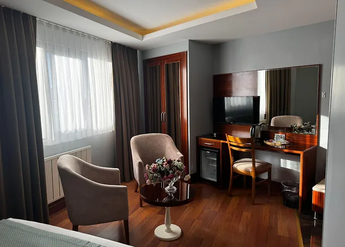 Hotell Grand Star Premium